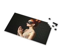 Giocattoli per bambini per ragazze, una donna con i capelli rossi che indossa una maschera di pizzo nero. Puzzle per adulti regali di Pasqua per bambini (500 pezzi)