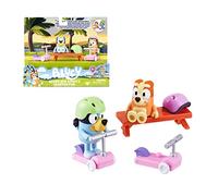 Giochi Preziosi coppia di amici bingo e bluey con monopattino e caschetto colorato come accessorio per bambini a partire da 3 anni, BLY12100