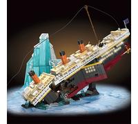 Gioco di film MOC Nave da crociera di lusso Nave affondante Modello 2288PCS Titanic Building Blocks Giocattoli di mattoni per il compleanno dei bambini Regalo per bambini