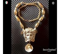 gioiello collana moda pendente design originale lusso medusa conchiglia perla di