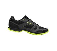 Giro Gauge | Le scarpe Privateer Lace MTB combinano uno stile classico con prestazioni durature e pronte per il sentiero