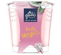 Glade Candela profumata Frosty Wildflowers, 112 g