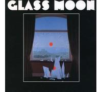 glass moon / growing in the dark