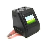 Gli analizzatori della diapositiva del film convertitori gli analizzatore portatili del film 8 Megapixel convertono le diapositive 135/126/110mm & negativi a JPEG