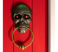 Global Gizmos Campanello teschio di Halloween/Decorazione per dolcetto o scherzetto della porta d'ingresso/Luci a LED incandescenti e voce spettrale/Effetto ottone bronzo /