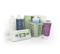 GOCCIA È Kit Assistenza Domiciliare Igiene Completa - 7 Prodotti | Dermodetergente corpo e capelli, Dermo Clean, Pasta Zinco 150 ml, salviette 96 e 48 pz, panno 50 pz, cestino e dosatori.