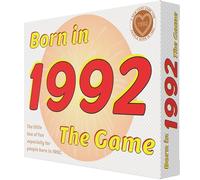 GoForItGames.com Nato nel 1992 THE GAME. Regalo in edizione speciale 1992 per l'annata 1992. Un "VINCITORE" tra i regali del 1992. Questo gioco di carte di compleanno compatto e portatile del 1992 è
