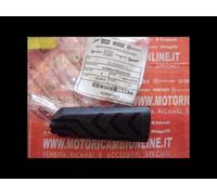 GOMMA PEDANA DESTRA CODICE GU32443210 ORIGINALE PER APRILIA MOTOGUZZI