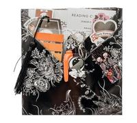 Gothic Date with a Book, pacchetto di libri misteriosi per gli amanti del romanticismo dark e dell'horror, include calzini comodi, set regalo perfetto per gli amanti dei libri. (C#)