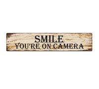 GQWJKSZ Cartello in metallo Sorridi, sei sulla telecamera, cartelli vintage, cartelli in latta retrò, cartello in alluminio per cucina, casa, giardino, parete, bar, caffetteria, 4x16 pollici