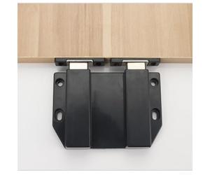 Grande chiavistello magnetico per armadi con geometria del campo magnetico ottimizzata per una distribuzione uniforme della forza di chiusura (nero)