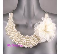 Grande Classico Chic Crema Perle Pizzo Bouquet di Fiori Vistosa, a Bavaglino