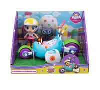 Grandi Giochi la Macchina da Corsa di Vera, con Due Mini Personaggi Inclusi Vera e Bartleby, TRK01011