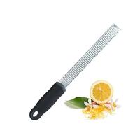 Grattugia ergonomica in acciaio inox 304 con comodo manico in plastica per grattugiare facilmente frutta, verdura, formaggio e spezie, antiruggine e lavabile in lavastoviglie