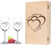 GRAVURZEILE Leonardo - Bicchieri da vino - per il matrimonio - con incisione e nome in set da 2 pezzi - con scatola di legno incisa vintage - bel regalo per coppie come regalo di nozze