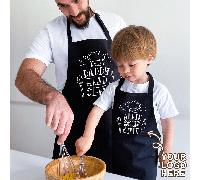 Grembiuli personalizzati per genitori e figli, grembiuli personalizzati, grembiuli coordinati per genitori e figli, design stile chef e sous chef, grembiuli padre-figlio, grembiuli madre-figlia per cu