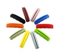 GRIRIW Set 2 Pezzi Manici in Silicone a Forma di Pesce Antiscivolo e Risparmio di Fatica per Borse della Spesa, per Cucina e Ufficio, Dimensioni 9x2,3x2,5cm Colore Casuale