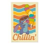 Grupo Erik: Poster Disney Stitch - Chillin | Poster da parete Stitch 61x91,5cm, carta lucida | Poster da muro, incorniciabile | Poster Disney, Poster colorato, Poster Lilo e Stitch
