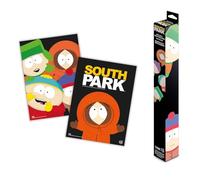 Grupo Erik: Set di 2 Mini Poster South Park | Pack di 2 Poster da parete di South Park, 38 x 52 cm, Poster da muro con carta lucida + Adesivo incluso, South Park Gadget, Poster Bambini