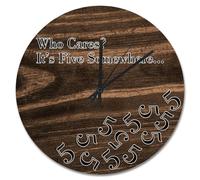 Guangpat Orologio da parete in legno con scritta "Who Cares It's Five Somewhere", funzionamento a batteria, 38,1 cm, stile retrò, decorazione per casa sulla spiaggia, soggiorno, camera da letto