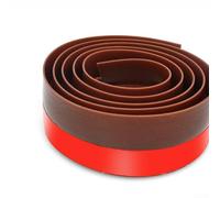 Guarnizione parapioggia per la parte inferiore della porta, design in PVC per la prevenzione del suono e della polvere (marrone)