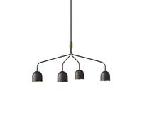 Gubi Lampadario Howard – 4 bracci lunghi, metallo, canna di fucile