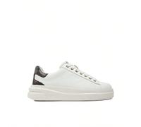 Guess Sneakers FLJELB FAL12 WHBRO Materiale: PelleFondo: GommaStagione: Autunno InvernoFLJELB FAL12 WHBROEUR35,EUR36,EUR37,EUR38,EUR39,EUR40,EUR41Colore unico