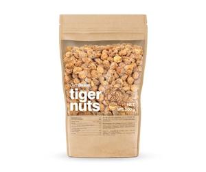 GymBeam Tiger Nuts - Ricche di Grassi Insaturi e Fibre, Basso Contenuto di Sale, Perfette per Latte Vegetale e Ricette, Ideali come Snack Croccante, Ricorda Mandorle e Cocco, 500 g