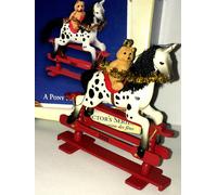 Hallmark Ornamento 2005 Un Pony Per Natale #8 IN Serie Orsacchiotto E Pony Nuovo