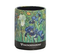 Halta Definizione - Portapenne da Scrivania, con Esterno in Cartoncino Rigido Stampato con un'Opera d'Arte di Van Gogh e Base Antiscivolo, F.to cm 19,5 Altezza x 7 Diametro, Iris