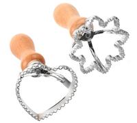 HANABASS Stampi per Biscotti con Forme Creative a Cuore e Fiocco di Neve in Lega di Zinco con Manico in Legno, 2 Pezzi Comodi da Usare in Cucina Domestica