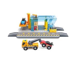 Hape Stazione autolavaggio e Officina, Lava e ripara Le Auto, Giocattolo interattivo per Bambini