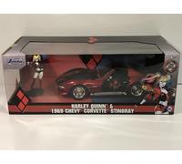 Harley Quinn 1969 Chevrolet Corvette Stingray Con Figura Scala 1:24 Jada 31196