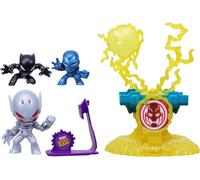 Hasbro F7834 Marvel Stunt Squad Villain Knockdown Playset Black Panther & Ironma