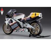 Honda NSR500 E. Lawson 1989 #1 World Champion Plastic Kit 1:12 Model HASEGAWA