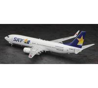 HASEGAWA 1/200 Skymark Airlines Boeing 737-800 Airliner Plastic Model Kit Japan