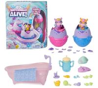 HATCHIMALS Alive, Set di Gioco Make a Splash con 15 Accessori, Vasca, 2 Mini Personaggi Che cambiano Colore in Uova Che Si schiudono da Sole, Giocattoli per Bambini per Bambine