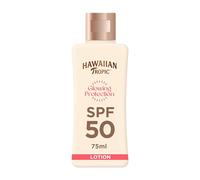 Hawaiian Tropic Lozione Solare Protettiva Illuminante, Crema Solare SPF 50 UVA e UVB Resistente all'Acqua, Lozione Solare dal Profumo Tropicale, con Burro di Karité, Formato da Viaggio 75 ml