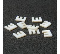HDJSDB Ciondoli con perline di conchiglia in madreperla naturale, con lettera iniziale bianca, per la creazione di gioielli fai da te, 26 lettere dell'alfabeto, E 9x12 mm, 10 pezzi