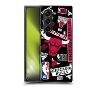 Head Case Designs Licenza Ufficiale NBA Collage di Sticker Chicago Bulls Custodia Cover Dura per Parte Posteriore Compatibile con Samsung Galaxy Z Fold5