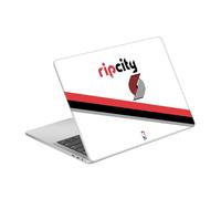 Head Case Designs Licenza Ufficiale NBA Design Bianco Logo Portland Trail Blazers Vinile Sticker Pelle Adesivo Compatibile con MacBook PRO 13.3" A1708