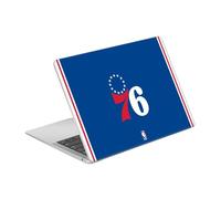 Head Case Designs Licenza Ufficiale NBA Design Blu Philadelphia 76ers Logo Vinile Sticker Pelle Adesivo Compatibile con MacBook Air 13.3" A1932/A2179