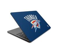 Head Case Designs Licenza Ufficiale NBA Navy Blu Oklahoma City Thunder Logo Vinile Sticker Pelle Adesivo Compatibile con MacBook Air 13.6" A2681/A3113/A3240 2022/2024/2025