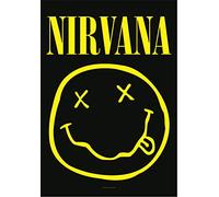 Heart Rock - Bandiera Nirvana Smiley, Qualità Italiana, Materiali resistenti e Colori Vivaci - Made in italy [100% Poliestere - 110x75 cm]