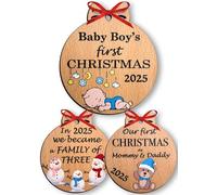 Heart's Sign Babys First Christmas Ornament 2025 Boy | My First Christmas 2025 Baby Boy | Il nostro primo Natale come famiglia di tre ornamenti