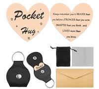 Hengxinchen Un piccolo abbraccio, portafortuna, regalo motivazionale, portafortuna, per l'inizio della scuola, a forma di cuore, regalo portafortuna, per uomo