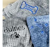 HERSTL Coperta Personalizzata For Cani, Coperta Ricamata Personalizzata Con Nome E Data Di Nascita, Morbida Coperta Con Stampa Di Zampa, Regalo For Cani, Cuccioli, Gatti E Gattini(150X200cm)