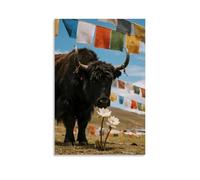 HHYXMJLL Un yak che si rumina sotto le bandiere di preghiera, perline di preghiera appese alle corna, fiore di loto delle nevi accanto ai suoi zoccoli, elegante poster decorativo da parete 60 x 90 cm