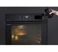 Hisense BAS614A8B Forno Elettrico, Da incasso, Cottura A Vapore, Pulizia A Vapore, Modalità Air Fry, Sonda Temperatura, Connessione WiFi, Modalità Pizza 300°, 77l, Soft door, Nero