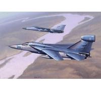 Hobby Boss 80352 - Modellino di cacciabombardiere EF-111 Raven in Scala 1:48